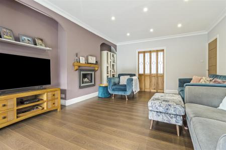 38 Robson Road-027.JPG