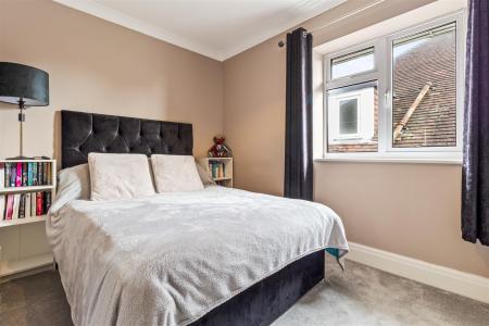 38 Robson Road-017.JPG