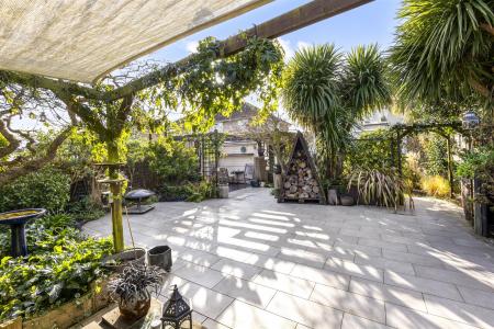 Nutley Crescent, 97-025(1).JPG