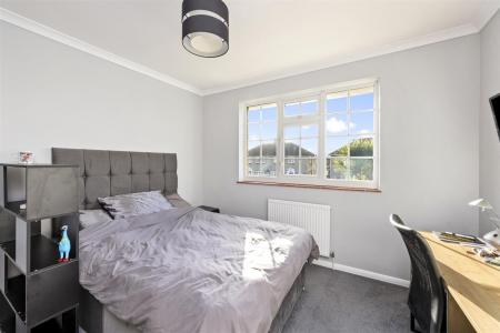 Nutley Crescent, 97-026.JPG