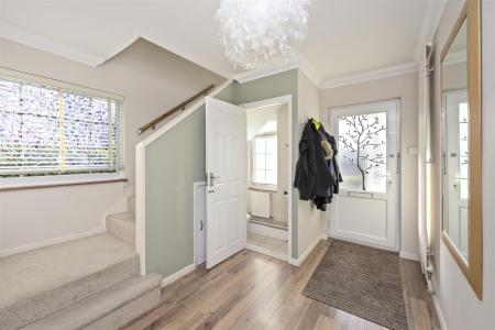 Nutley Crescent, 97-010.JPG