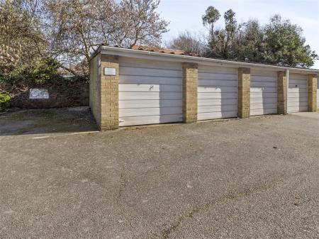 36 College Gardens-011.JPG