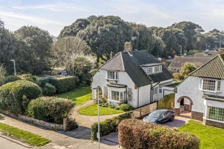 Bodiam Avenue 3-019.jpg