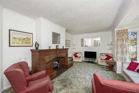 Bodiam Avenue 3-010.jpg