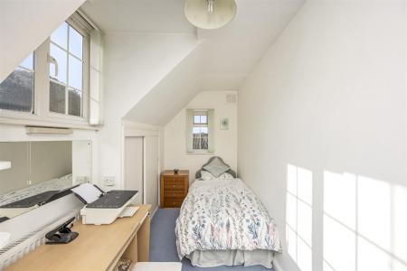 Bodiam Avenue 3-008.jpg