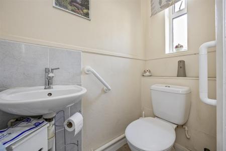 Goring Way, 175-004.JPG