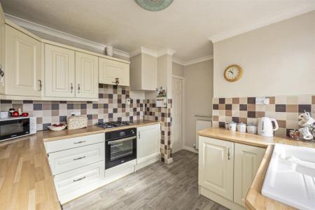 Goring Way, 175-009.JPG