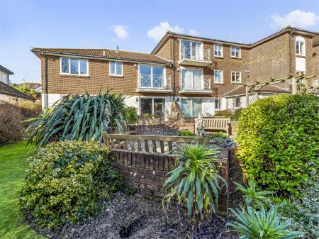 4 Shrewsbury Court-016.JPG