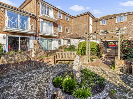 4 Shrewsbury Court-018.JPG