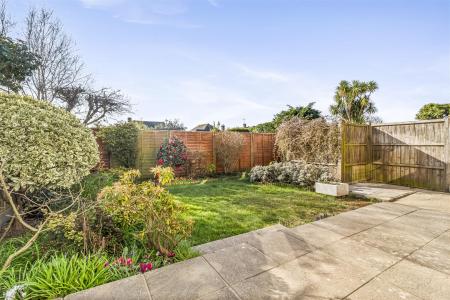 153a Goring Road-001.JPG