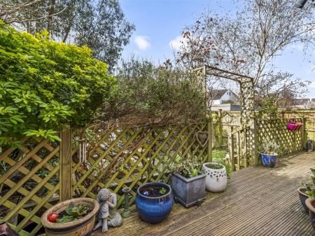 Flat 2, 59a Downview Road Worthing, West Sussex, B