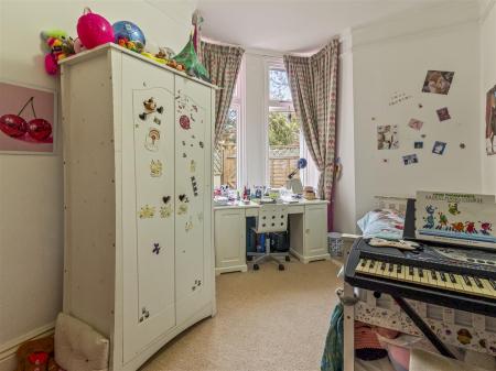 68, Richmond Road Worthing, BN11 4AF-009.JPG