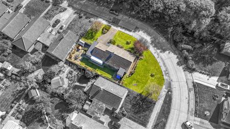 45 Fernhurst Drive-004bw(2).jpg