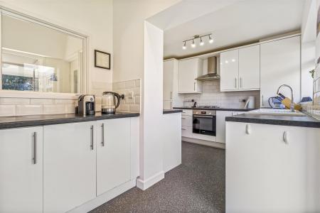 45 Fernhurst Drive-021.JPG