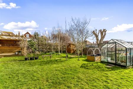 18 Brooklyn Avenue-025.JPG