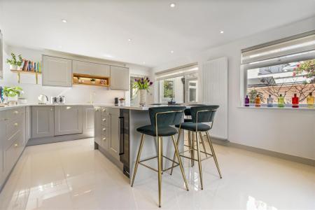 18 Brooklyn Avenue-007.JPG