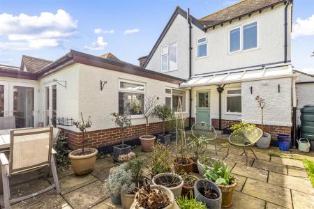 18 Brooklyn Avenue-024.JPG