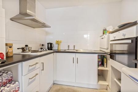 84 Belmaine Court-001.JPG