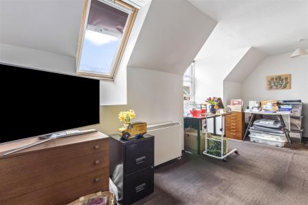 84 Belmaine Court-002.JPG