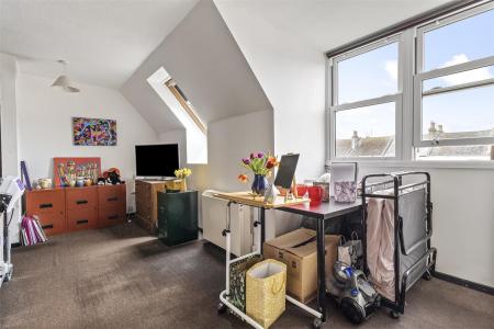 84 Belmaine Court-004.JPG