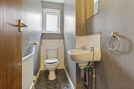 41 Dorchester Gardens-004.JPG