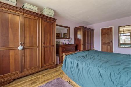 27 Withdean Avenue-022.JPG