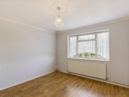 31 Chesham Close-006.JPG