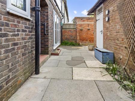 95 Lansdown Road-027.JPG