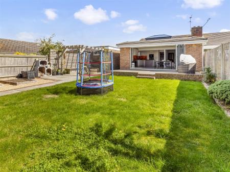 12 Poling Close-013.JPG