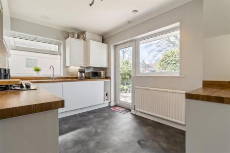66 Adur Avenue-012.JPG