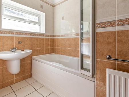 37 Angus Road-010.JPG