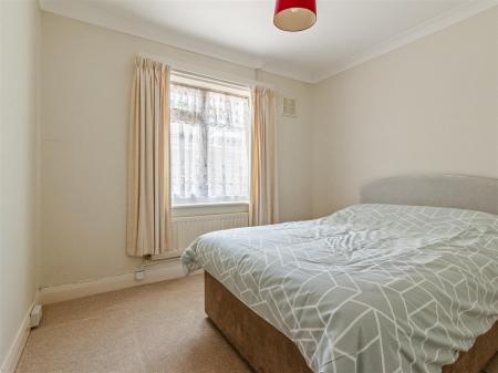9 Sandown Avenue-006.JPG