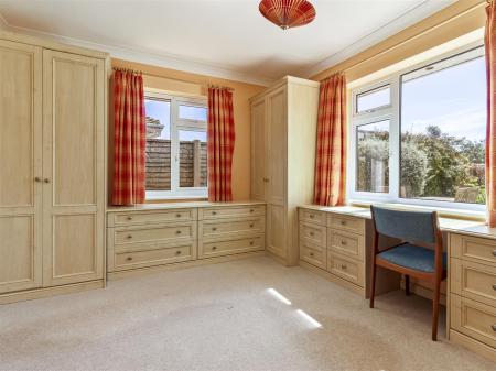 9 Sandown Avenue-008.JPG