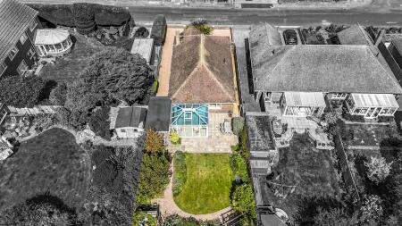 9 Sandown Ave Drone-005bw.jpg