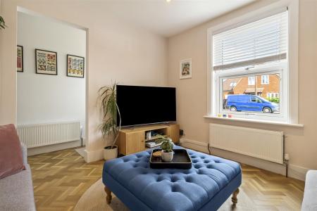 115 Greenland Road-007.JPG