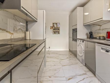 3 Capelia House-013.JPG