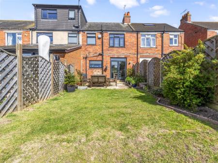 105 Durrington Lane-013.JPG