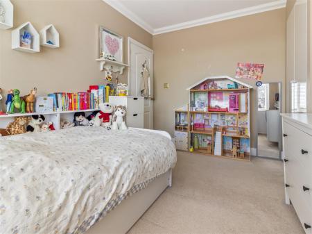 105 Durrington Lane-019.JPG