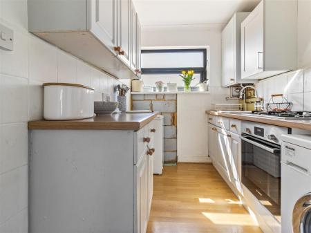 105 Durrington Lane-009.JPG