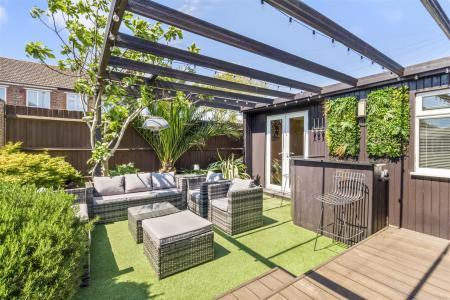 7 Chancton View Road-020.JPG