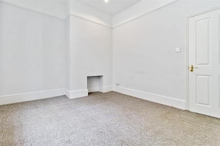 Park Crescent, 11D-006.jpg
