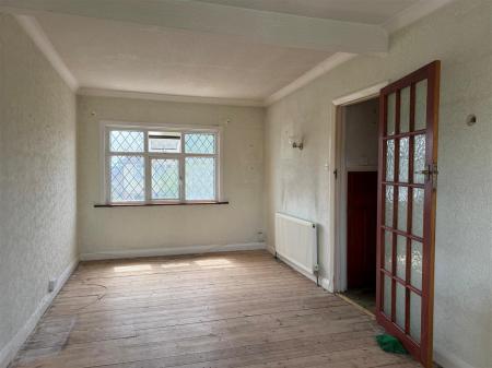 Sherborne Way - Bed 2.jpg
