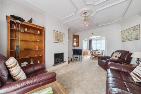 Sherborne Way - Lounge.jpg