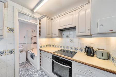 New Road - Kitchen 2.jpg