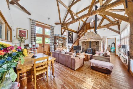 The Potato Barn - Lounge 1.jpg