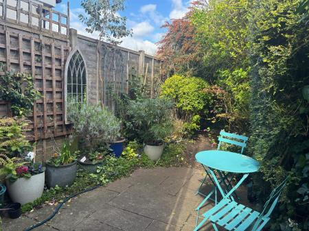 New Road - Garden 1.jpg