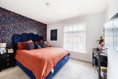 Souldern Street - Bedroom 1.jpg