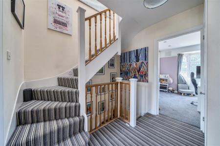 Frankland Road - Hallway.jpg