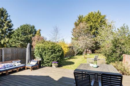 Baldwins Lane - Garden.jpg
