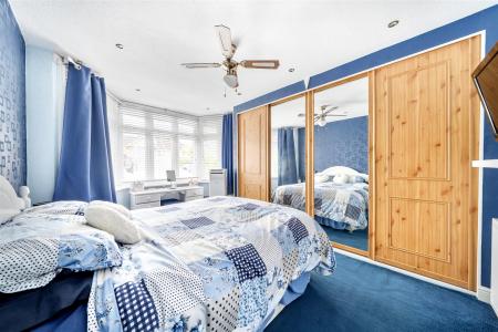 Links Way - Bed 2.jpg